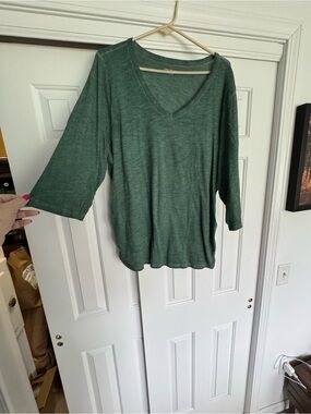 Lane Bryant Forest Green V-Neck Long Sleeve Top